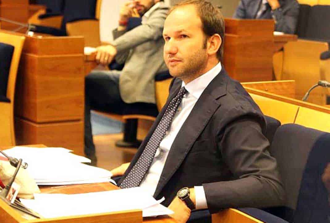 Stabilizzazione Lsu, Zinzi:«La Regione non perda tempo»