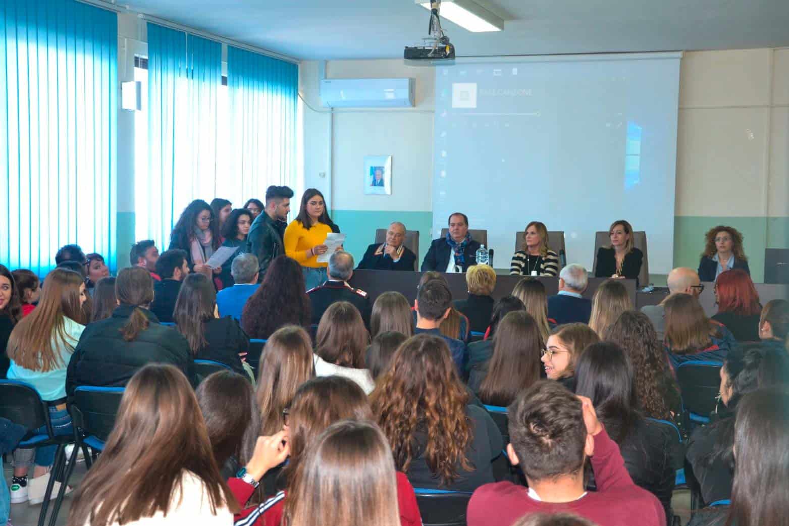 informareonline-docufilm-lello