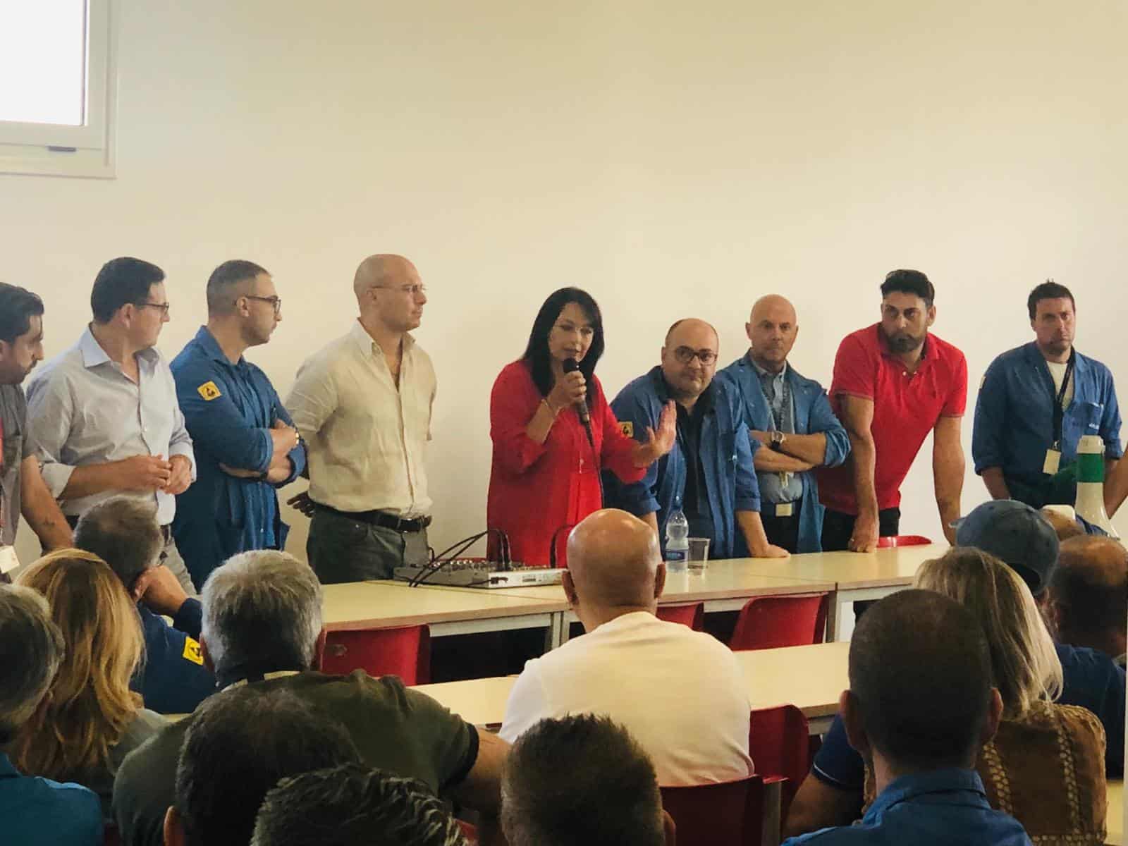 Jabil: l'assessore Palmeri incontra i lavoratori di Marcianise
