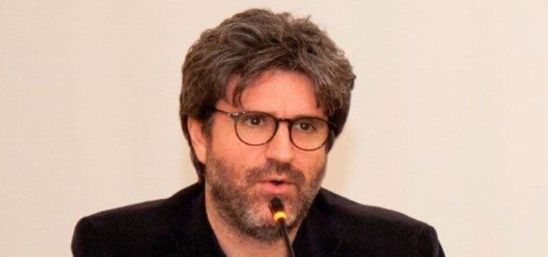 Ancora minacce al giornalista De Michele, la nostra solidarietà