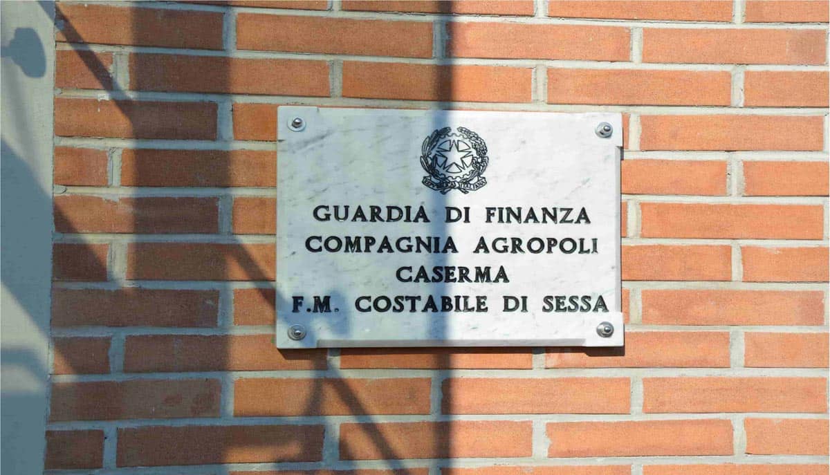 Agropoli, inaugurata mostra di reperti archeologici ritrovati dalla Gdf