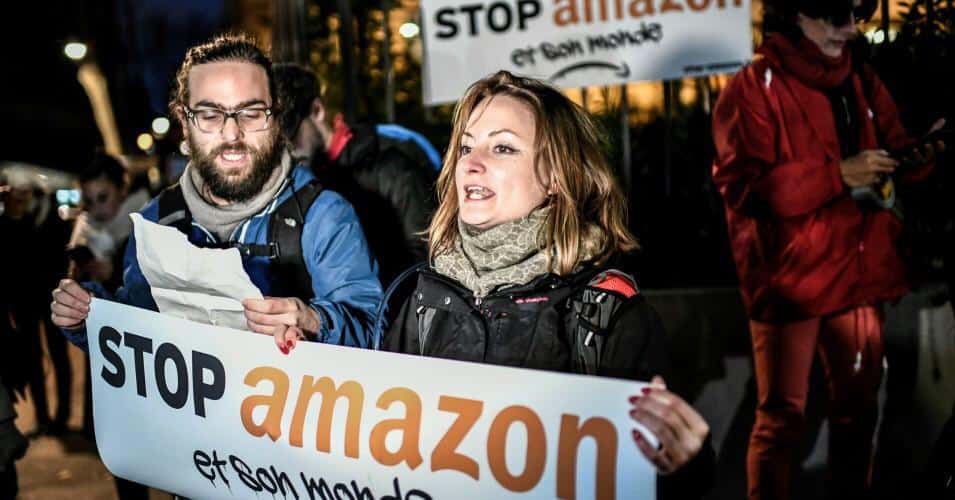 Boycott Black Friday: proteste contro Amazon