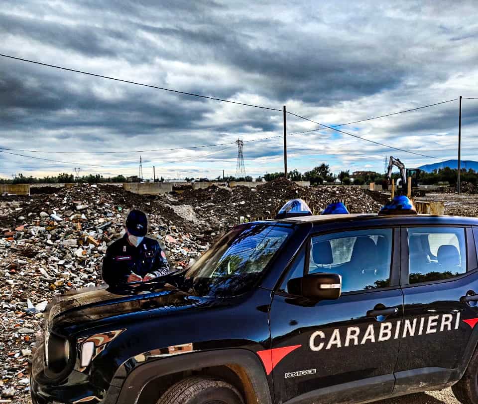 Calvi Risorta, sequestrata un'area per illecito smaltimento di rifiuti