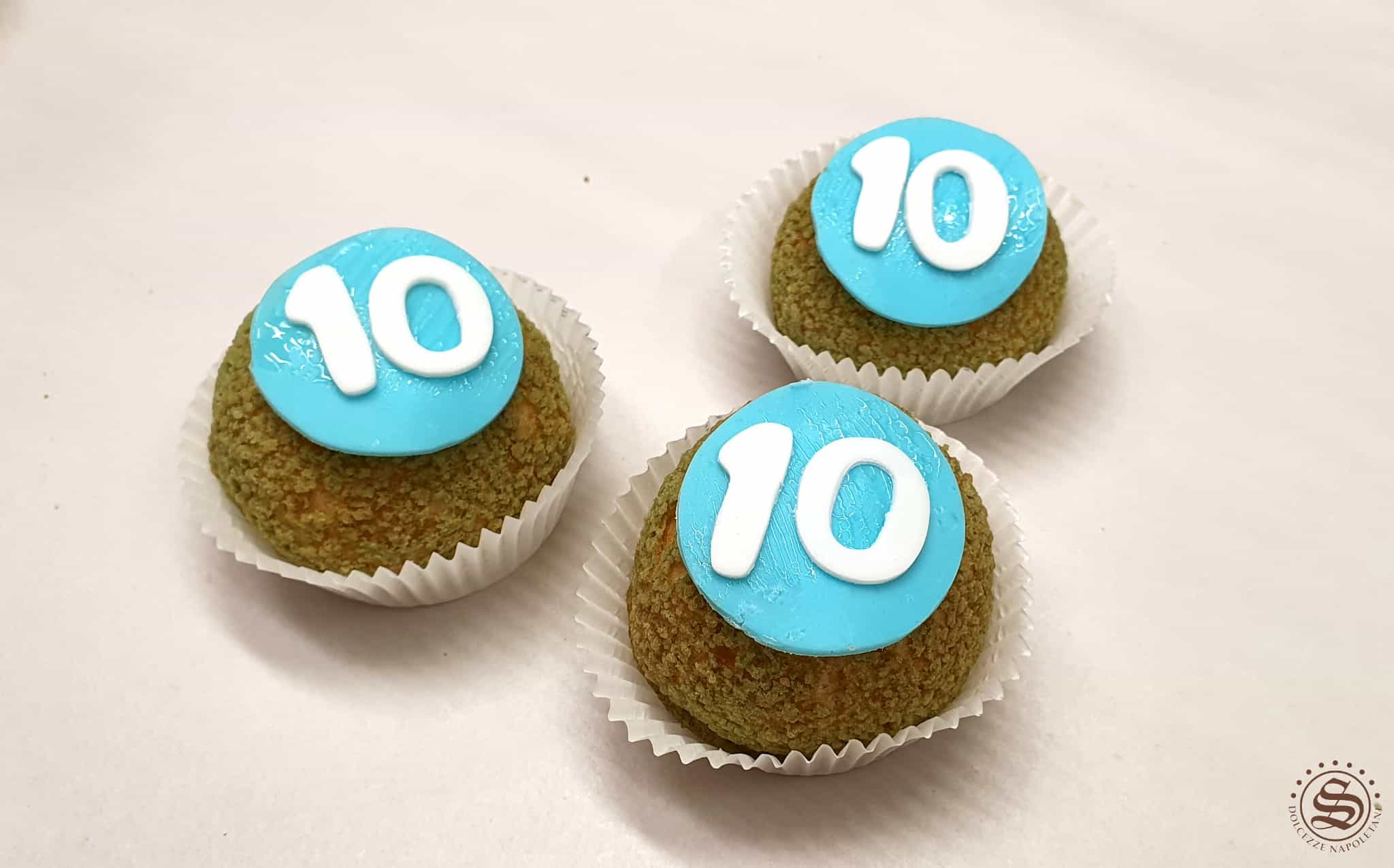 Il primo dolce della Pasticceria Seccia per Maradona