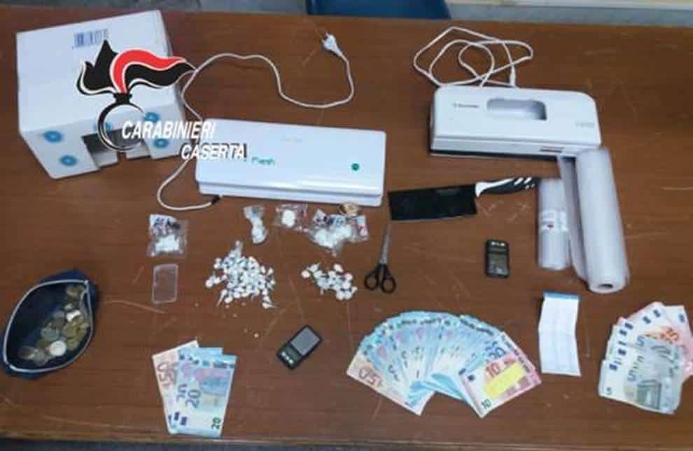 Traffico illecito stupefacenti: arresti in varie province