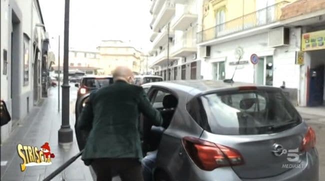 Botti illegali pericolosi, Luca Abete contro i venditori abusivi
