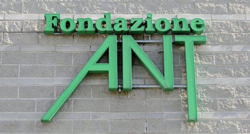 La solidarietà non si ferma: ANT sostiene l'assistenza domiciliare gratuita ai malati di tumore