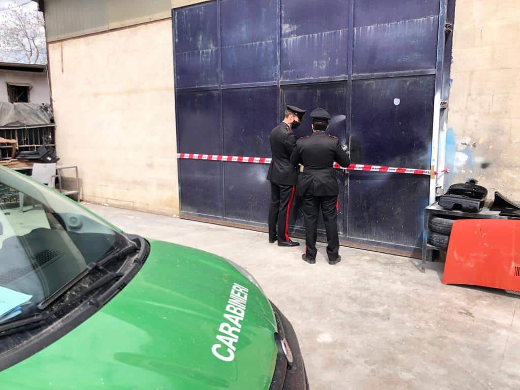 Cervino, sequestro di un'autocarrozzeria abusiva per violazioni ambientali