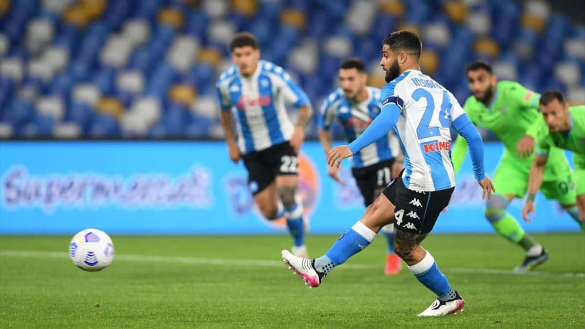 Un super Napoli al Maradona stende la Lazio
