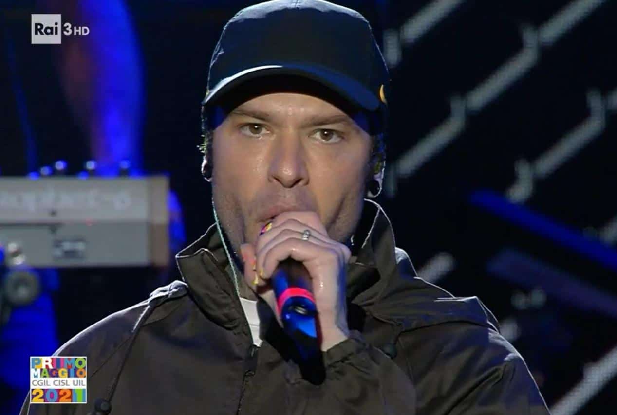 Fedez a Draghi: "Intervenga per il mondo dello spettacolo"