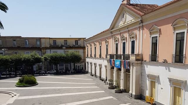 Marcianise, risse e atti di vandalismo. La minoranza: "Città fuori controllo"