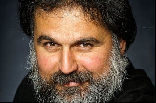 "Napucalisse”: l’essenza della Città di Napoli. Intervista a Mimmo Borrelli