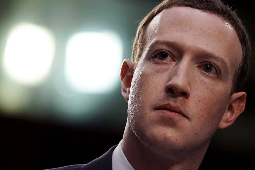 Lo «storico» lunedì nero dell'Impero di Mark Zuckerberg