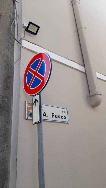 Castel Volturno: figlio di disabile chiede rimozione divieti