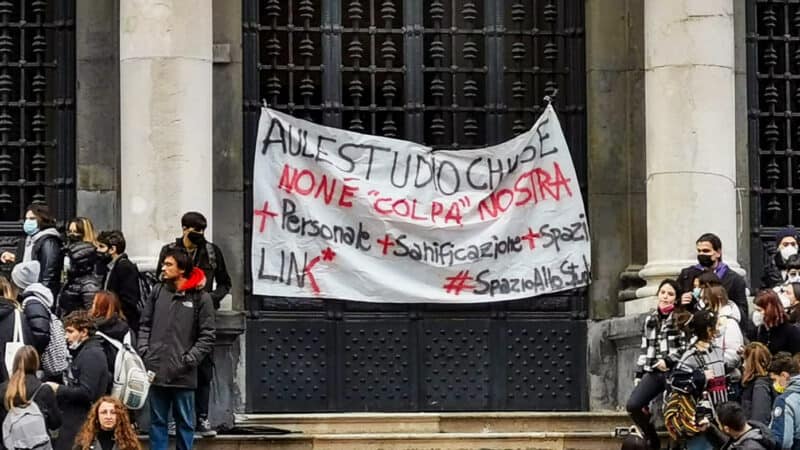 Università Federico II: riaprono le aule studio dopo le proteste degli studenti