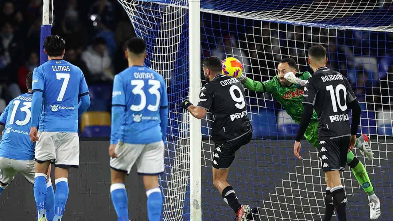 Napoli - Empoli: un rocambolesco gol di Cutrone affonda gli azzurri