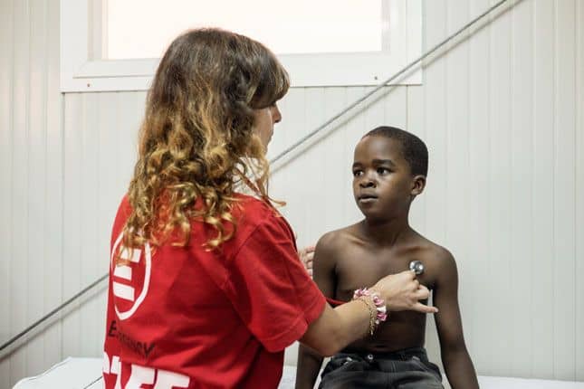 Prestazioni pediatriche per i minori STP, ok della Campania: da oggi è possibile iscriversi al SS Regionale