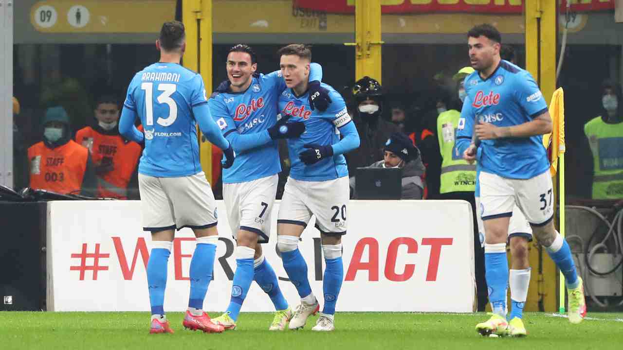 Milan - Napoli, decide Elmas: gli azzurri sbancano a San Siro e volano al 2° posto