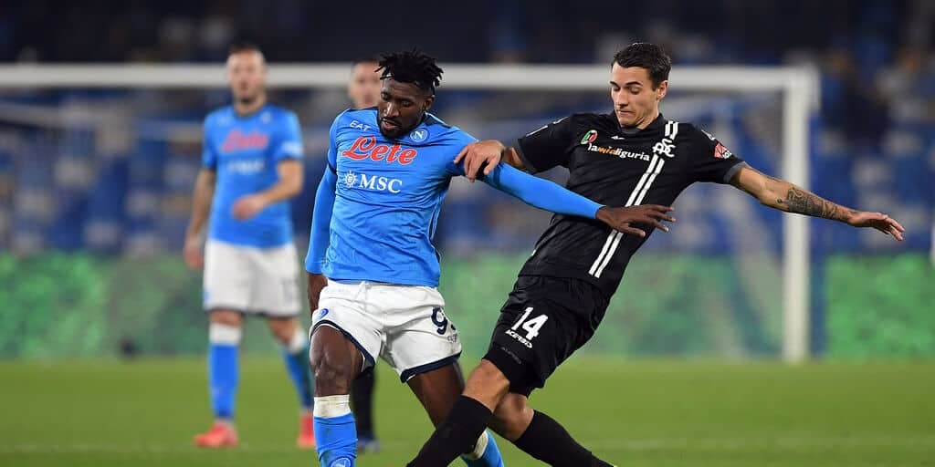 Crolla il Napoli contro lo Spezia, si chiude male questo 2021