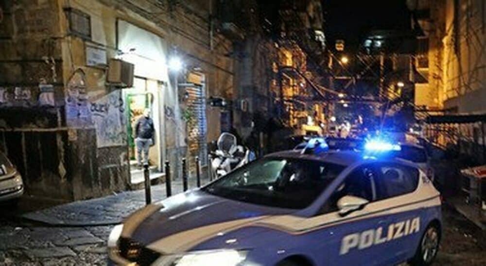 Movida a Napoli: fioccano multe ai baretti di Chiaia