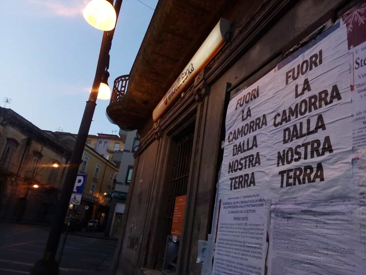 “Noi non vi vogliamo!”, il corteo che dice "NO" alla camorra