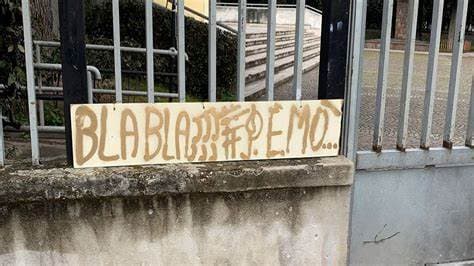 Caivano: la camorra minaccia ancora Don Maurizio Patriciello