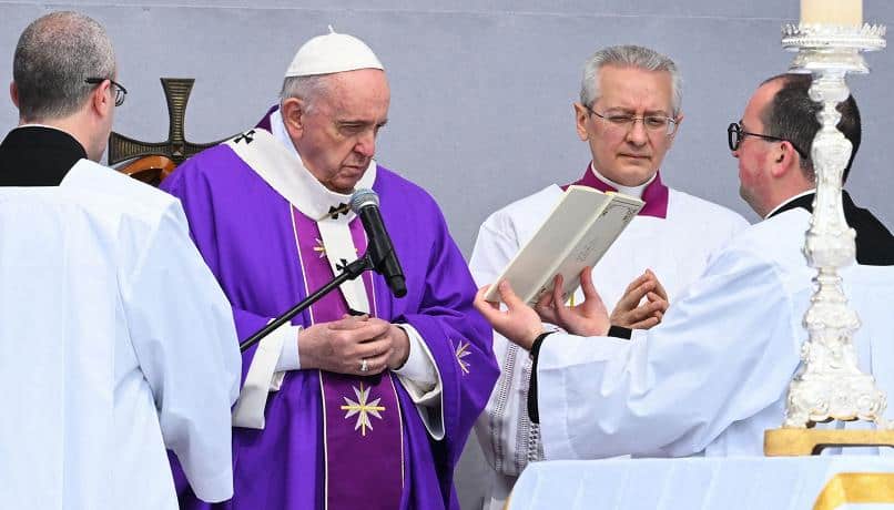 Papa Francesco pensa al viaggio a Kiev: "Sono disposto a fare tutto quello che si possa fare per fermare la guerra"