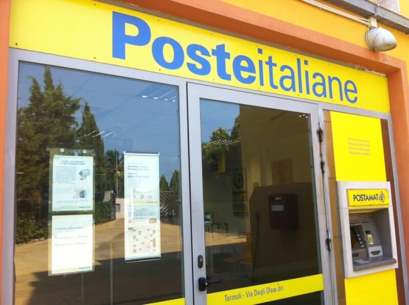 Servizi Poste Italiane bloccati! Cosa è successo?