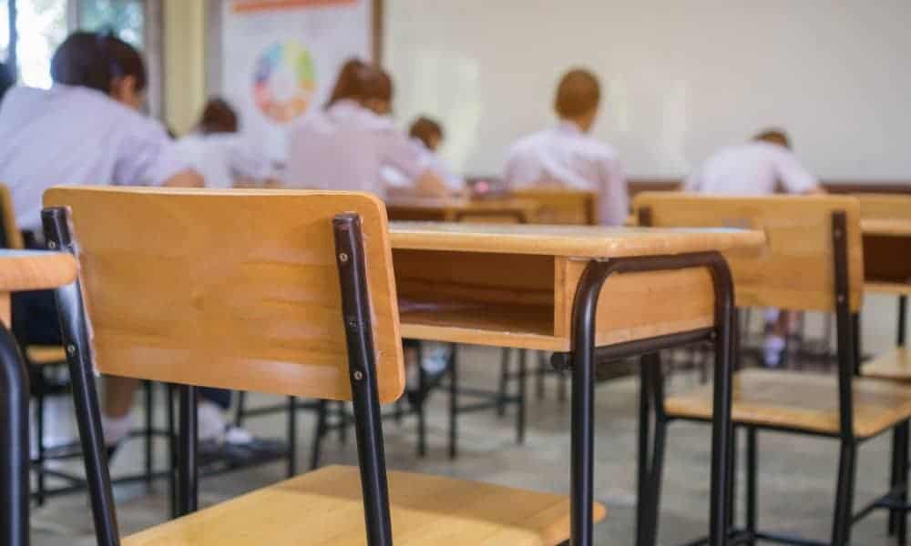 Giugliano e Qualiano, studenti fantasma: denunciati 45 genitori