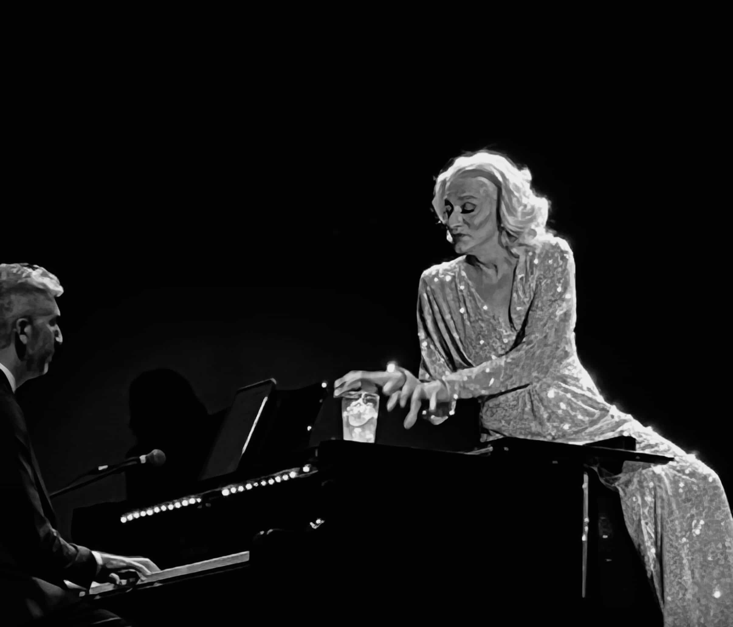 "Ganza Diva", Standing Ovation per Drusilla Foer al Belvedere di San Leucio