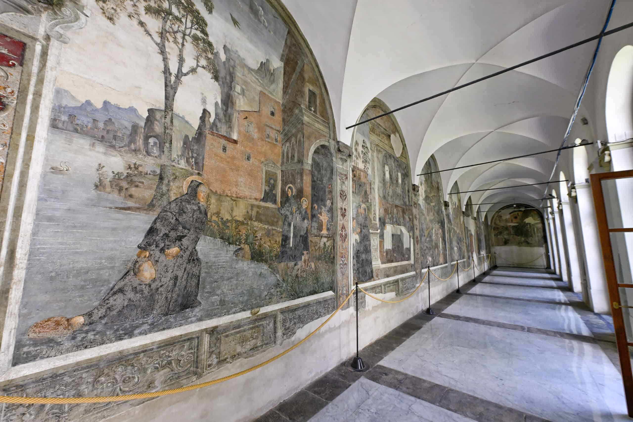Napoli: riapre l'atrio del Platano, tesoro del 1300