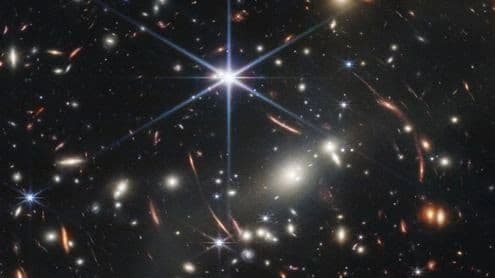 L'universo come non l'avevamo mai visto: arrivano le prime immagini del James Webb Space Telescope