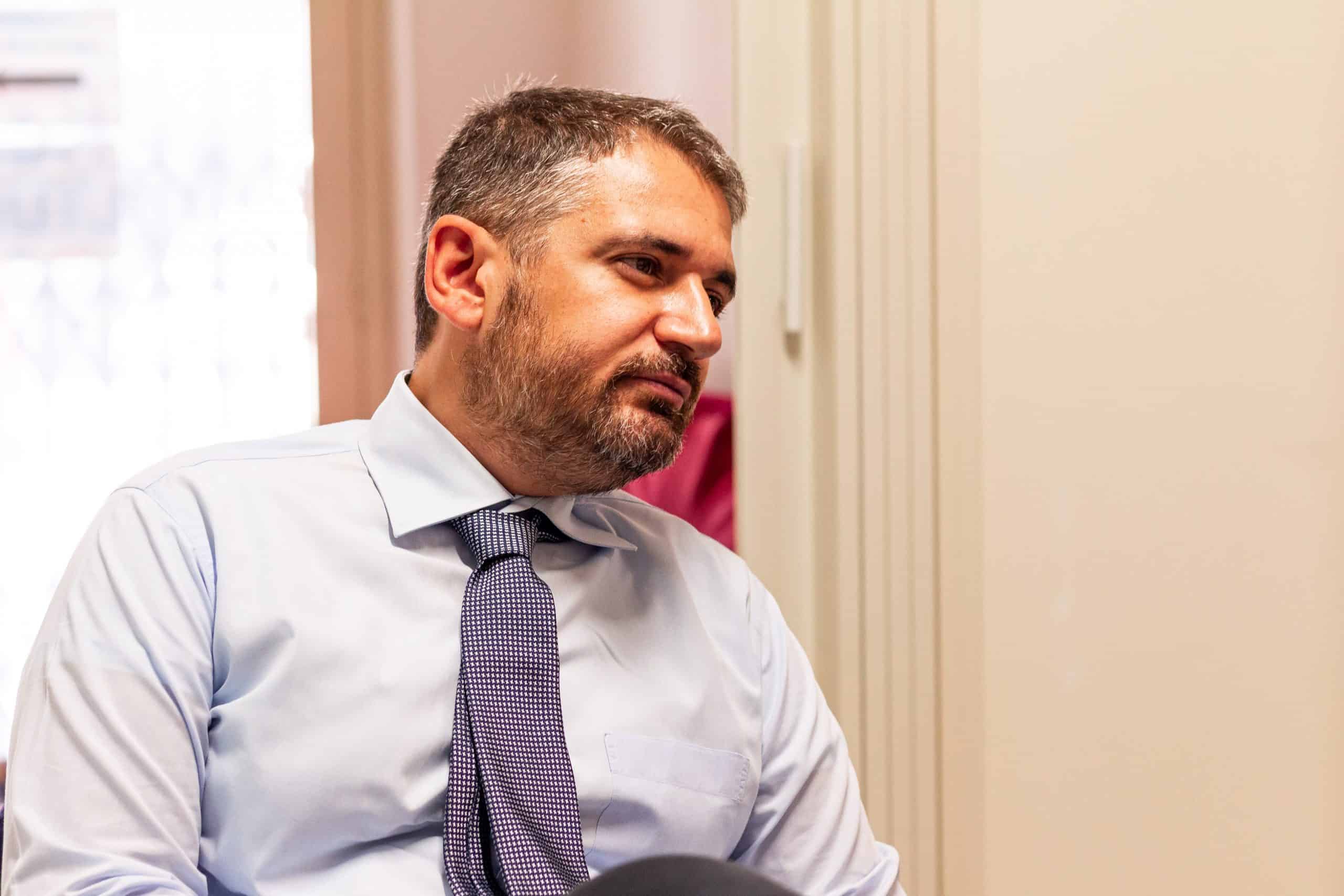 INTERVISTA. L’On. Micillo del MoVimento 5 Stelle: “Lo Stato ha il dovere di dare un cuscinetto sociale a tutti quelli che rischiano di perdere il lavoro”
