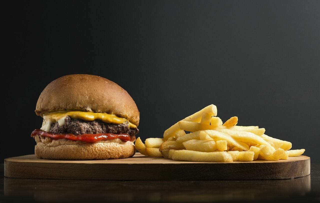 INTERVISTA. Alimentazione moderna, cibo o veleno? La nutrizionista Califano: "Qualità e quantità fanno la differenza"