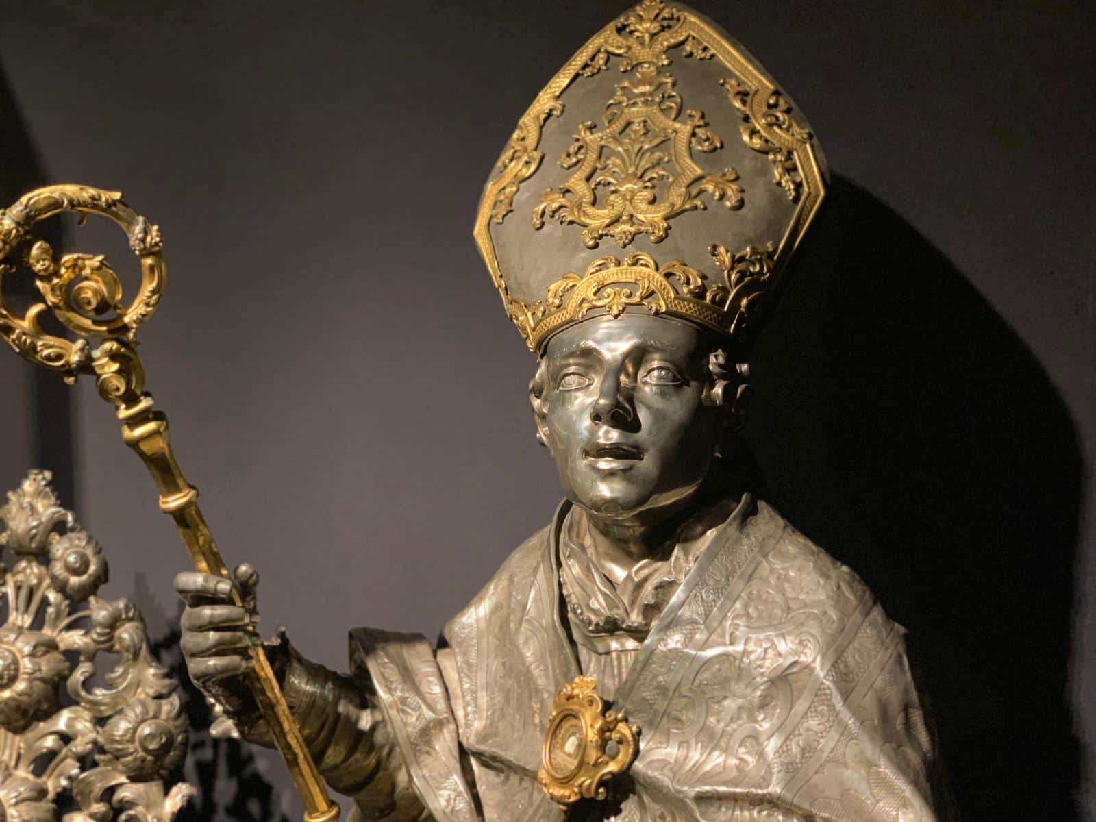 San Gennaro in mostra a Napoli: centro storico in fermento