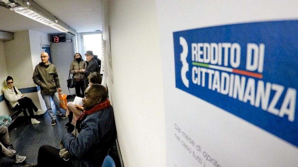 INCHIESTA. Reddito di Cittadinanza a Castel Volturno: le falle di un sussidio contro la povertà