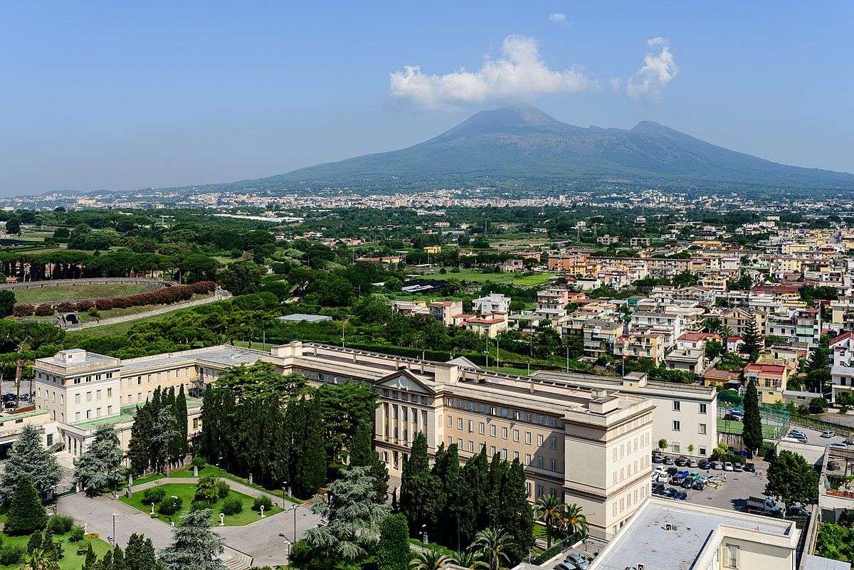 INTERVISTA. Il sindaco di Pompei Lo Sapio: "La città allarga i suoi confini"
