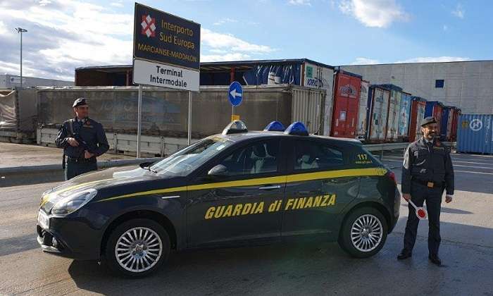 Caserta: la truffa dei Bonus dal valore di 17,5 milioni di euro