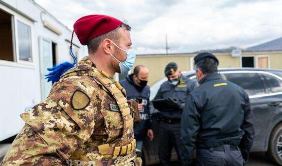 Terra dei Fuochi: esercito contro abbandono dei rifiuti sul Litorale Domitio