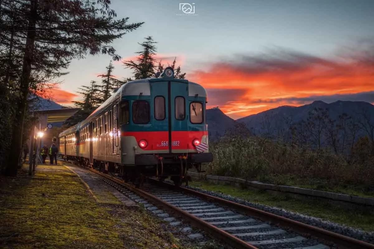 La Campania in viaggio con i treni storici