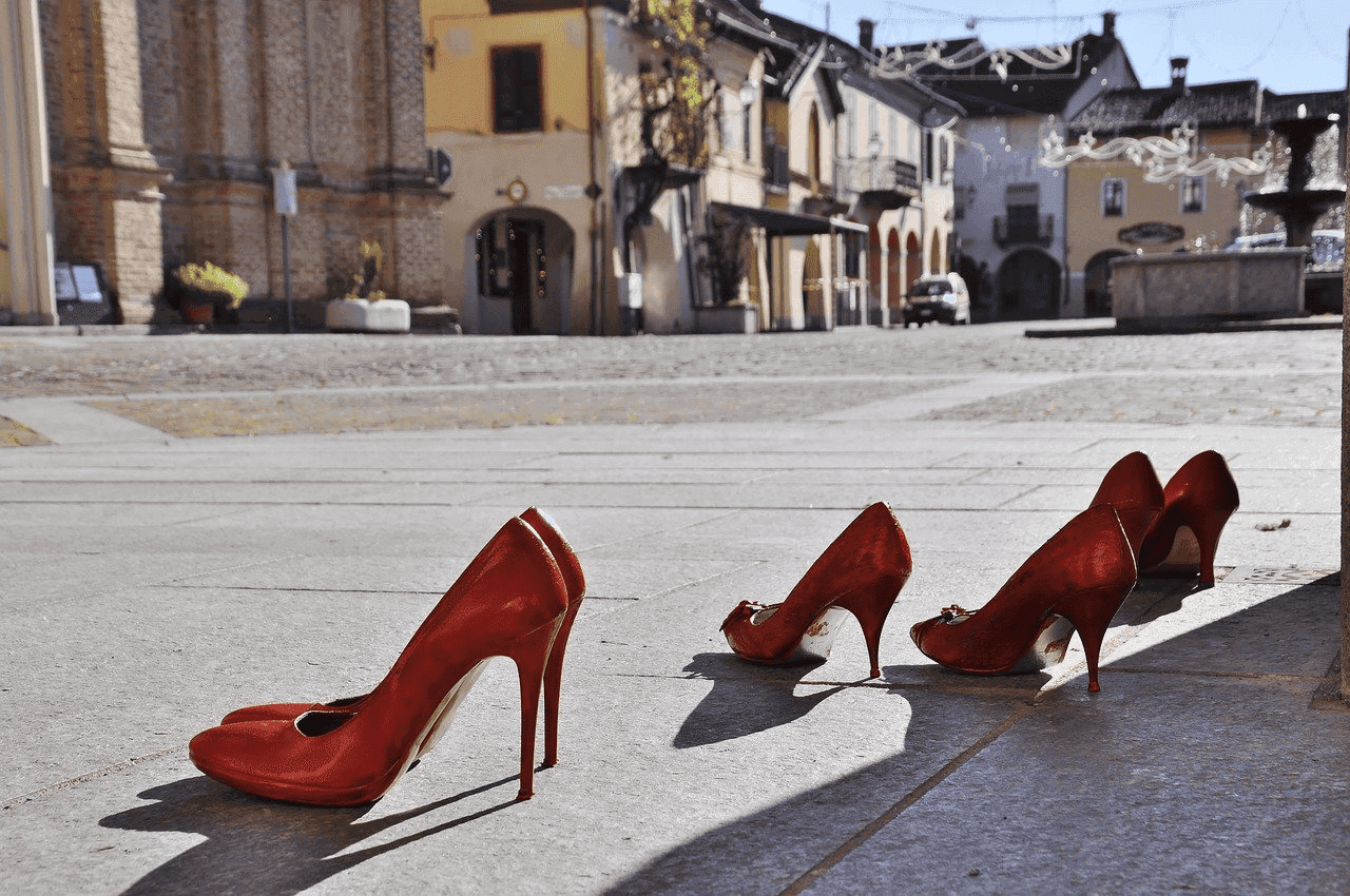 "Donnexstrada", l'associazione no profit che tutela le donne