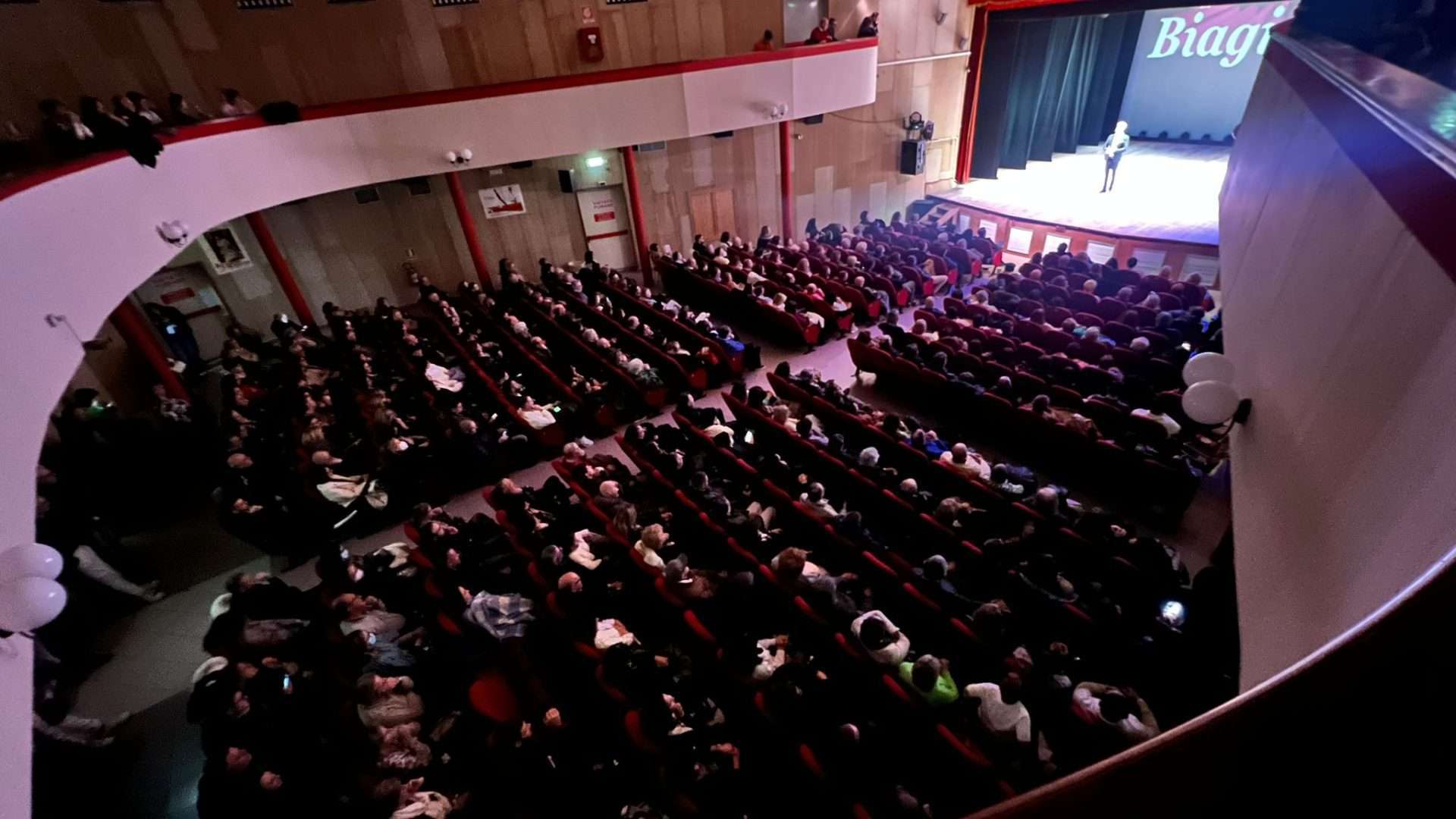 Teatro Sant'Aniello: sold out senza i castellani