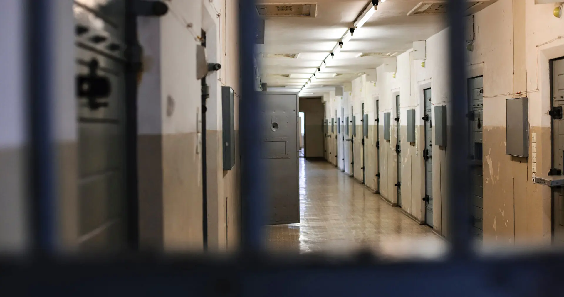 Report di Antigone sul sistema penitenziario: sovraffollamento record