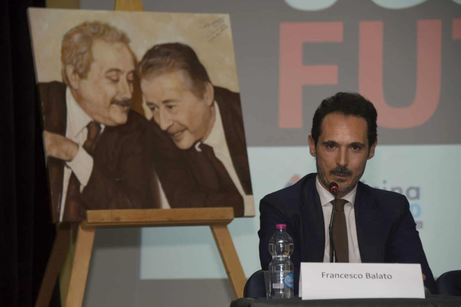 Il cancro "mafioso" di Comuni e Province