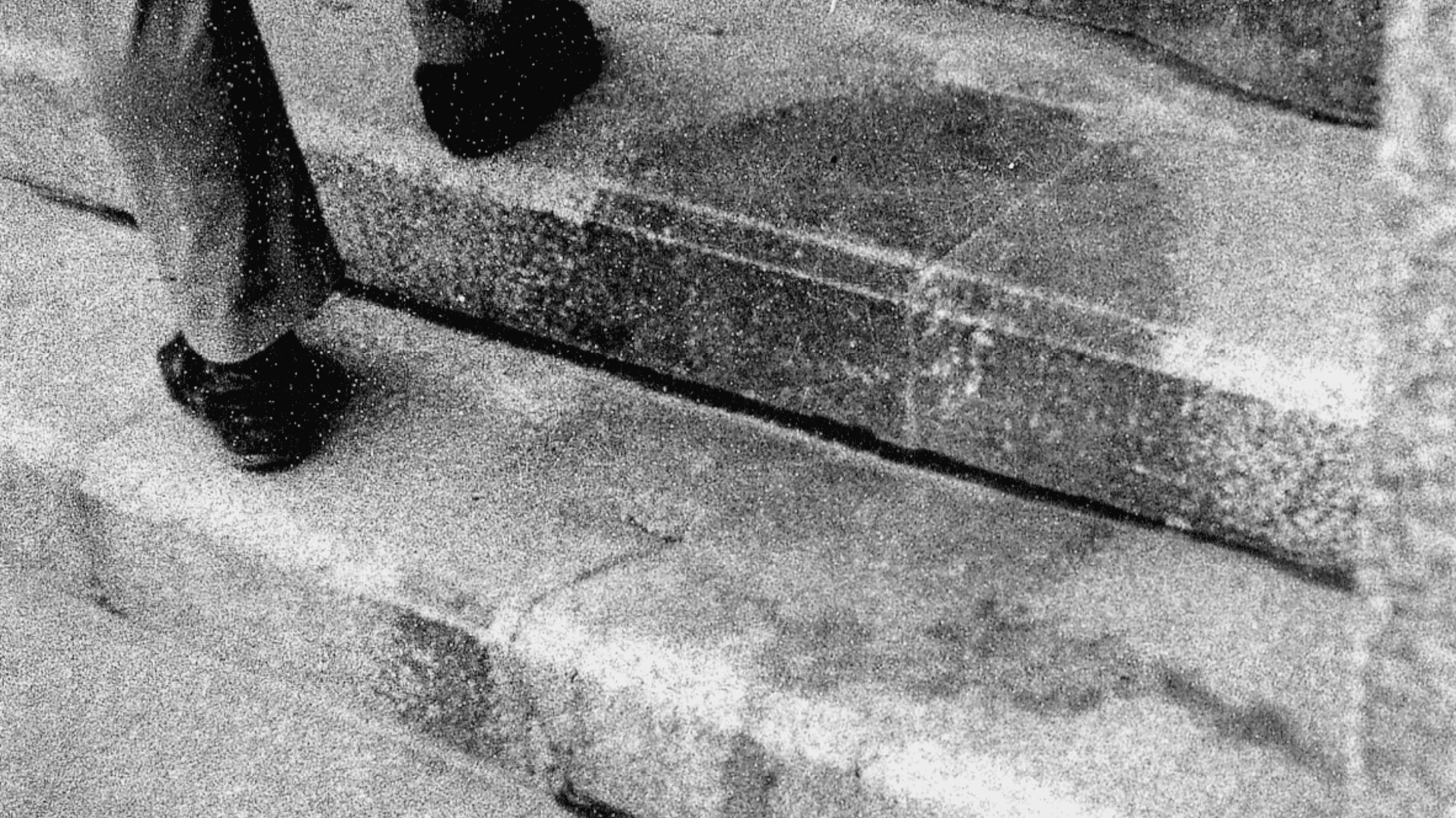 Questa era una persona: la storia dell'ombra di Hiroshima