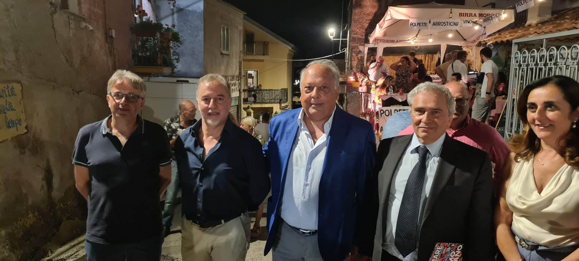Castel Morrone, grande successo per la sagra del fico d'india