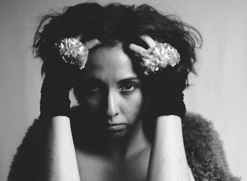 Francesca Saladino e le sue poesie alla Feltrinelli di Caserta