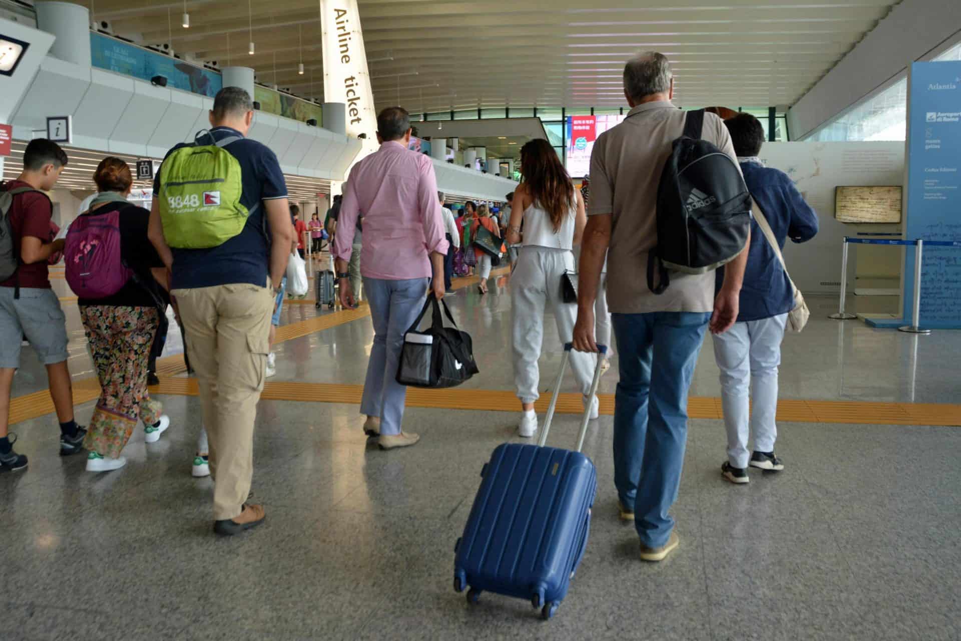 Bagaglio a mano gratuito: la nuova iniziativa europea