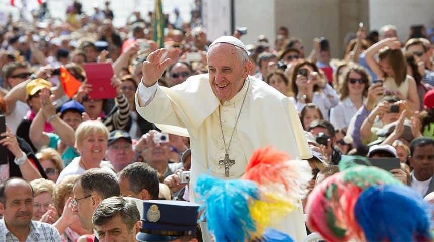 Papa Francesco e l'ideologia gender: "Oggi è il pericolo più brutto"