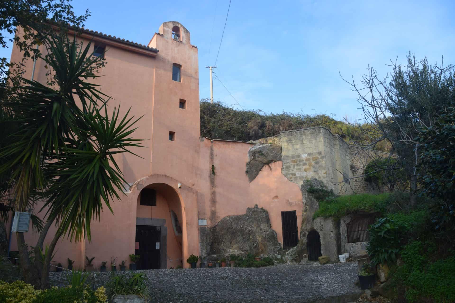 La bellezza dimenticata della Chiesa di Santa Maria in Grotta